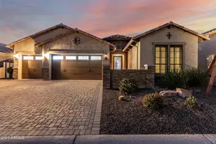 2046 N Steele Cir, Mesa, AZ 85207 - Photo 1