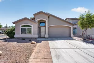1111 E Palomino Way, San Tan Valley, AZ 85143 - Photo 1