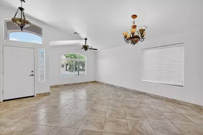1111 E Palomino Way, San Tan Valley, AZ 85143 - Photo 2