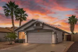 3068 W Salter Dr, Phoenix, AZ 85027 - Photo 1