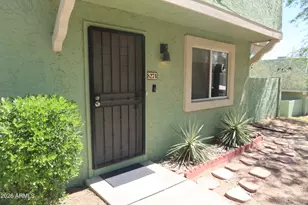 827 E Cochise Dr, Phoenix, AZ 85020 - Photo 1