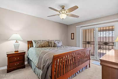 13682 N Garden Court Drive, Sun City, AZ 85351 - Photo 16