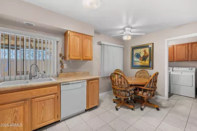 13682 N Garden Court Drive, Sun City, AZ 85351 - Photo 10