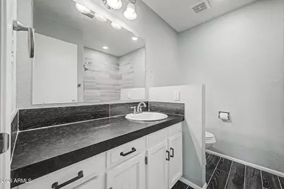 10537 W Lawrence Lane, Peoria, AZ 85345 - Photo 22