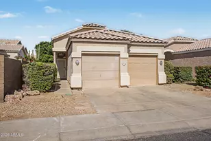 20040 N 13th Dr, Phoenix, AZ 85027 - Photo 1