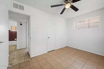 4501 W Crittenden Lane, Phoenix, AZ 85031 - Photo 22