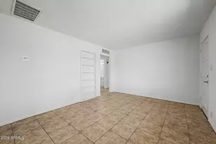 4501 W Crittenden Ln, Phoenix, AZ 85031 - Photo 8