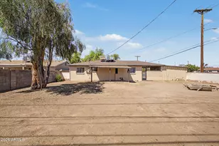 4501 W Crittenden Ln, Phoenix, AZ 85031 - Photo 26