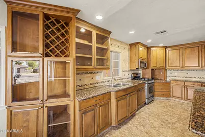 2539 W Luke Avenue, Phoenix, AZ 85017 - Photo 12