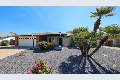 11207 S Iroquois Drive, Phoenix, AZ 85044 - Photo 1