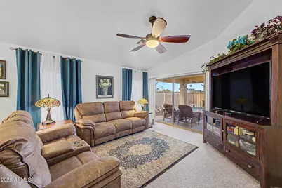 3247 S Loback Lane, Gilbert, AZ 85297 - Photo 10