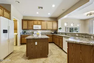 23019 N Giovota Dr, Sun City West, AZ 85375 - Photo 32