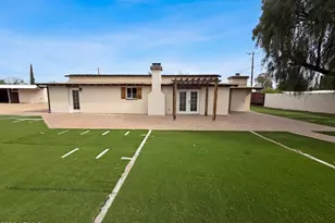 2722 E Nisbet Rd, Phoenix, AZ 85032 - Photo 1