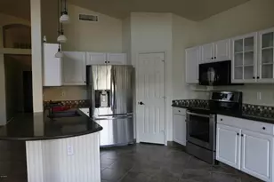 1393 W Hopi Dr, Chandler, AZ 85224 - Photo 1