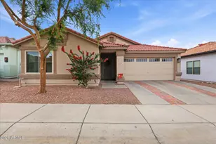 9420 S Leila Ln, Phoenix, AZ 85041 - Photo 1
