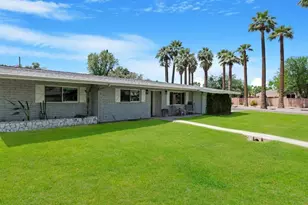 1021 W Las Palmaritas Dr, Phoenix, AZ 85021 - Photo 1