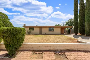 20 E Brown Dr, Sierra Vista, AZ 85635 - Photo 1
