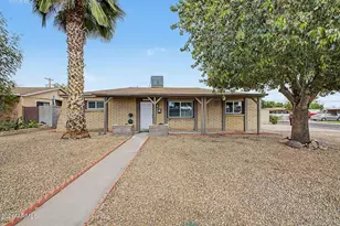 8221 N 29th Dr, Phoenix, AZ 85051 - Photo 1