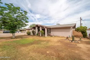 6238 W Elm St, Phoenix, AZ 85033 - Photo 1