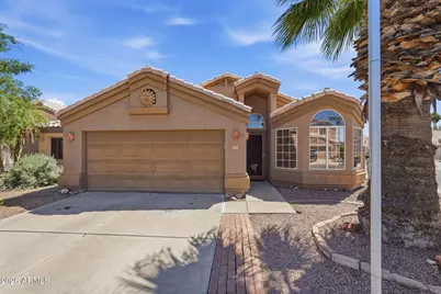 945 S Sailfish Drive, Gilbert, AZ 85233 - Photo 1