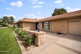409 E Carol Ann Way, Phoenix, AZ 85022 - Photo 2