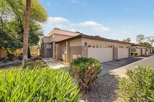 3221 N 37th St, Phoenix, AZ 85018 - Photo 1