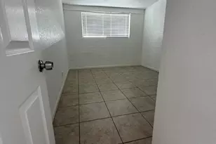 6708 E Earll Dr, Scottsdale, AZ 85251 - Photo 4