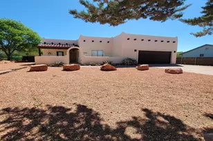 5665 N Vicki Ln, Rimrock, AZ 86335 - Photo 1