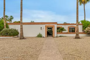 102 W Echo Ln, Phoenix, AZ 85021 - Photo 1