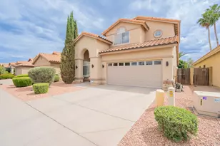 4613 E Desert Cactus St, Phoenix, AZ 85032 - Photo 1