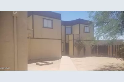 1701 E Pepper Circle #Apt 4, Mesa, AZ 85203 - Photo 1