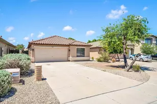 11017 W Wilshire Dr, Avondale, AZ 85392 - Photo 1