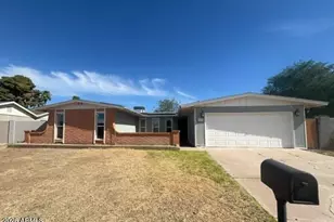 3656 W Windrose Dr, Phoenix, AZ 85029 - Photo 1