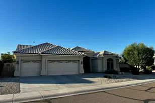 4580 E Desert Trumpet Rd, Phoenix, AZ 85044 - Photo 1