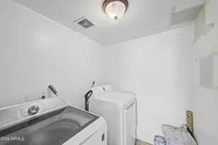 6313 W Monterey Way, Phoenix, AZ 85033 - Photo 18