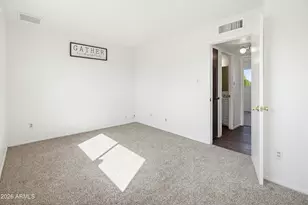 2621 N 47th Dr, Phoenix, AZ 85035 - Photo 26