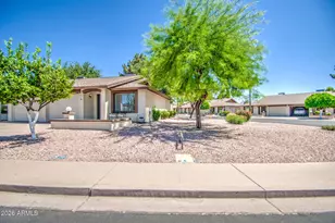 2064 S Farnsworth Dr, Mesa, AZ 85209 - Photo 16
