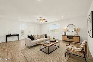 2132 W Glenrosa Ave, Phoenix, AZ 85015 - Photo 1