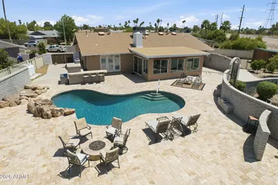 6852 S Terrace Road, Tempe, AZ 85283 - Photo 1