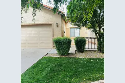 949 S Racine Lane, Gilbert, AZ 85296 - Photo 1