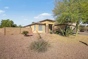 6630 W Harwell Rd, Laveen, AZ 85339 - Photo 1