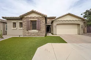 1424 E Pedro Rd, Phoenix, AZ 85042 - Photo 1