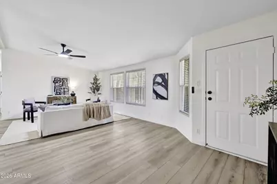 16226 N 33rd Way, Phoenix, AZ 85032 - Photo 1