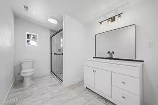 117 W Roeser Rd, Phoenix, AZ 85041 - Photo 18