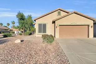 261 N Nash Way, Chandler, AZ 85225 - Photo 1