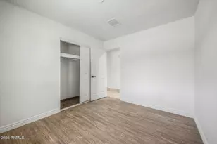 4116 N 64th Dr, Phoenix, AZ 85033 - Photo 16