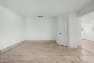 4116 N 64th Dr, Phoenix, AZ 85033 - Photo 8