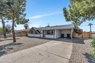 3016 N 35th Dr, Phoenix, AZ 85019 - Photo 12
