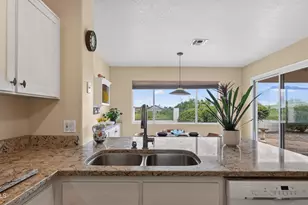 2250 Evening Shadow Ct, Sierra Vista, AZ 85650 - Photo 10