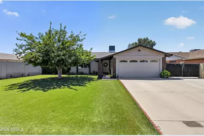 7539 W Highland Avenue, Phoenix, AZ 85033 - Photo 1